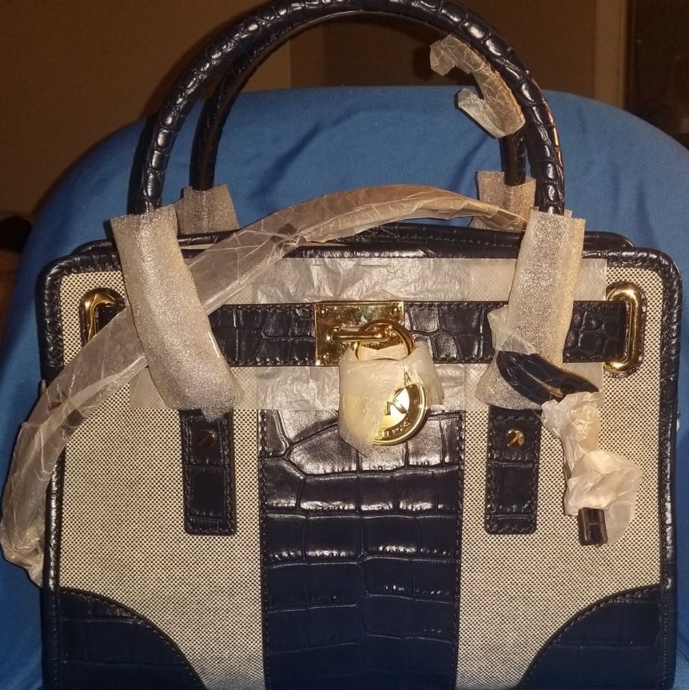 Authentic Michael Kors Hamilton Satchel